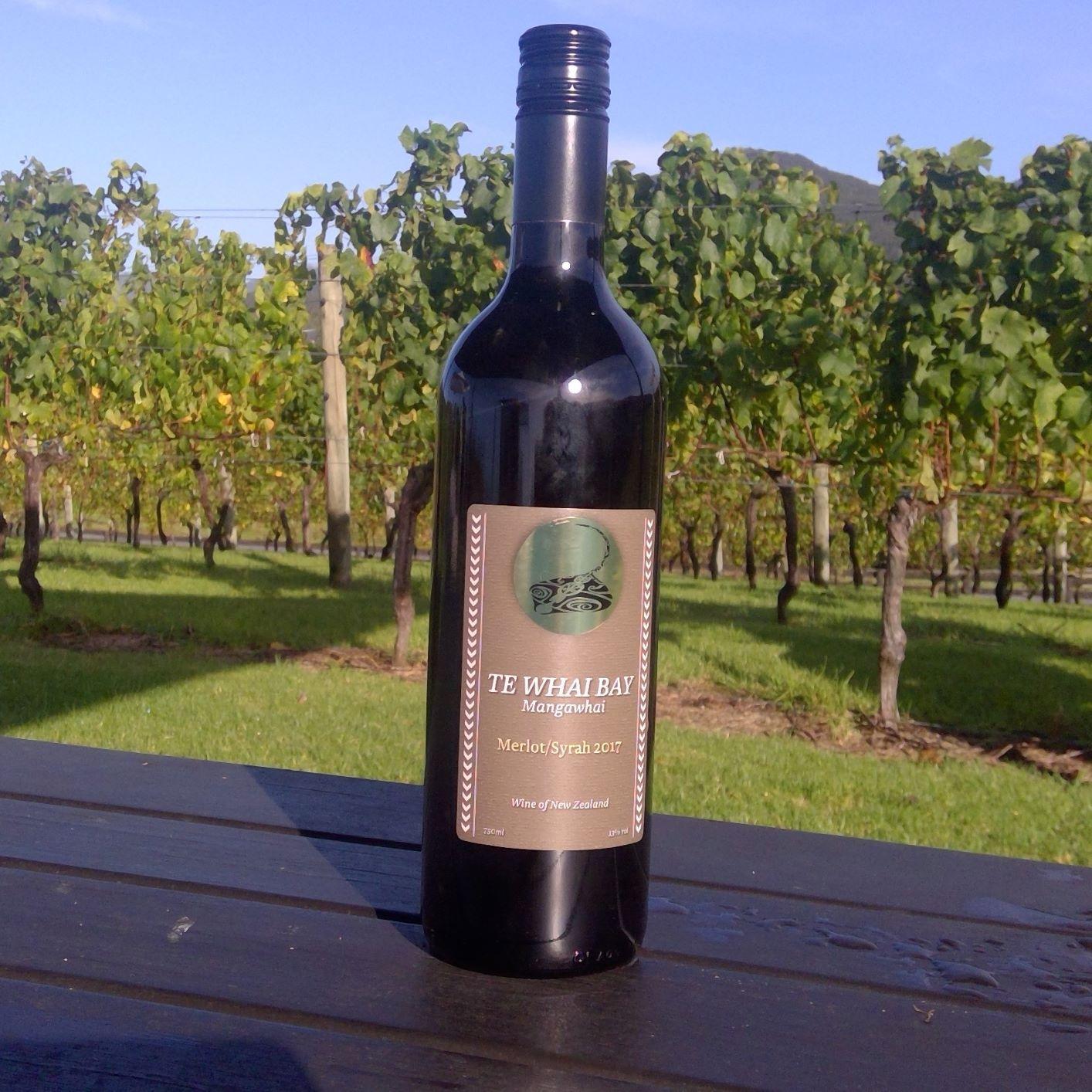 product image for Te Whai Bay | Merlot Syrah 2017